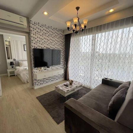 Execlusive Seaview 1 Bedroom Suite With Toproof Pool At The Patio Bangsaen Exterior foto