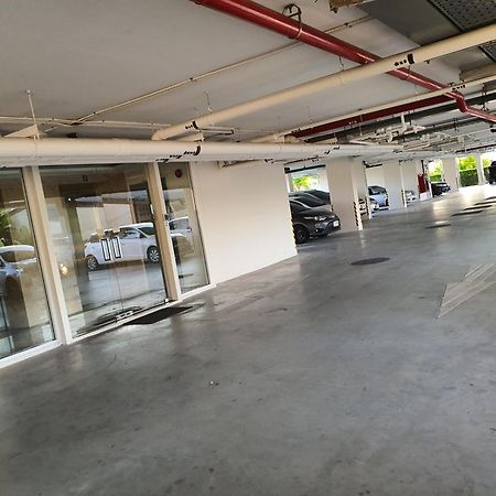 Execlusive Seaview 1 Bedroom Suite With Toproof Pool At The Patio Bangsaen Exterior foto